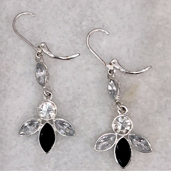 NAPIER Dangle and Stud Earring Bundle - Picture 6 of 15